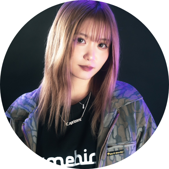 インストラクター MAHIRO